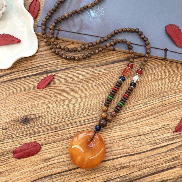 Vintage Ethnic Style Chicken Wing Wood Second-Generation Old Beeswax Necklace Unisex Versatile Amber Pendant Long Sweater Chain Accessory