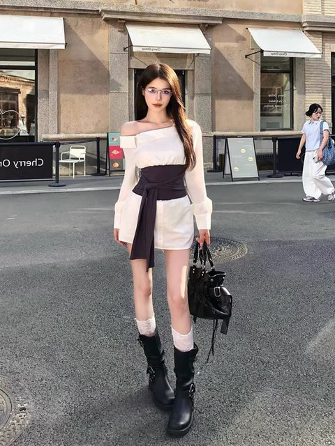 High-End One-Shoulder Long-Sleeved Shirt, White Dress for Women, Designer Niche, Waist-Cinching Tie-Up Short Skirt for Autumn