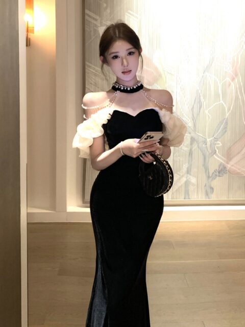 Autumn Fashion Halter Neck Hand-Stitched Rhinestone Sleeveless Velvet Slim-Fit Party Dress Women's Korean Design Dress