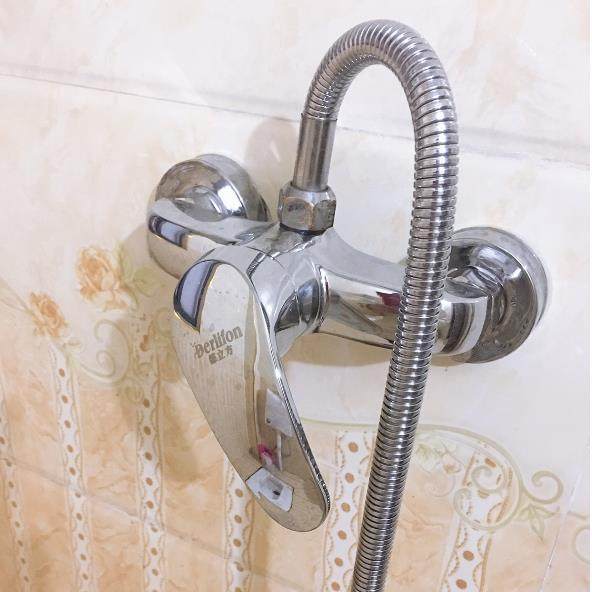 Shower bath shower faucet rain shower room mixing valve electric water heater faucet bath shower valve