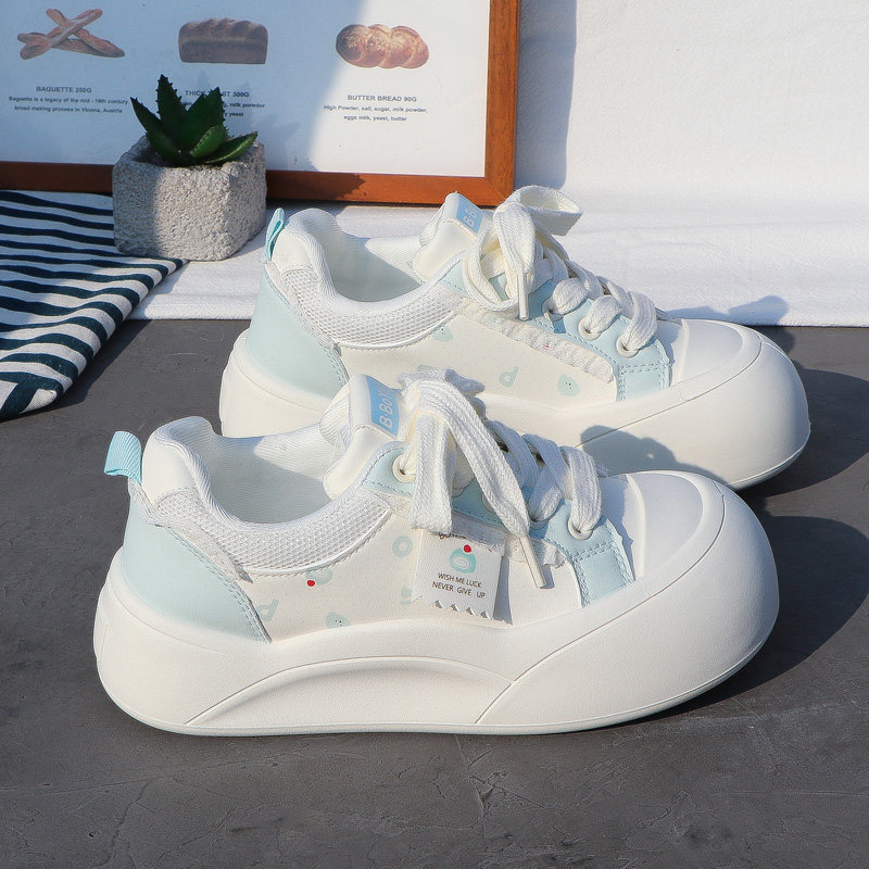 2025 Autumn New Breathable Versatile Thick-Soled White Sneakers for Women ins Trendy Casual Sports Chunky Bread Shoes