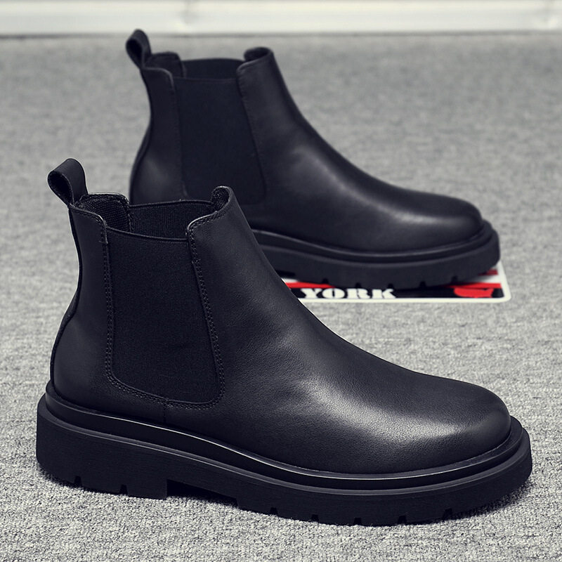 Martin Boots Man Autumn Winter High Cylinder Tooling Shoes Inron Chelsea Short boot leather boot midbarrel black genuine leather
