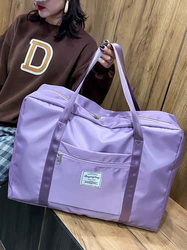 Вместительная и большая сумка для путешествий для путешествий