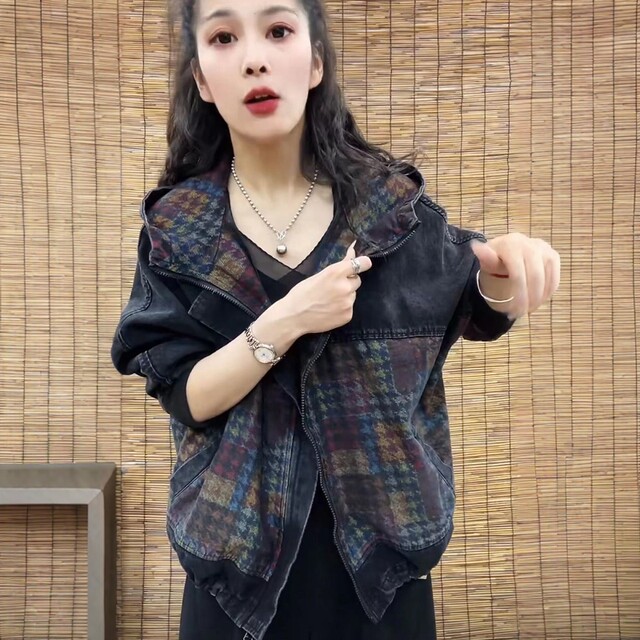 2025 spring new casual printed hooded age-reducing versatile loose slimming water-washed denim jacket for women