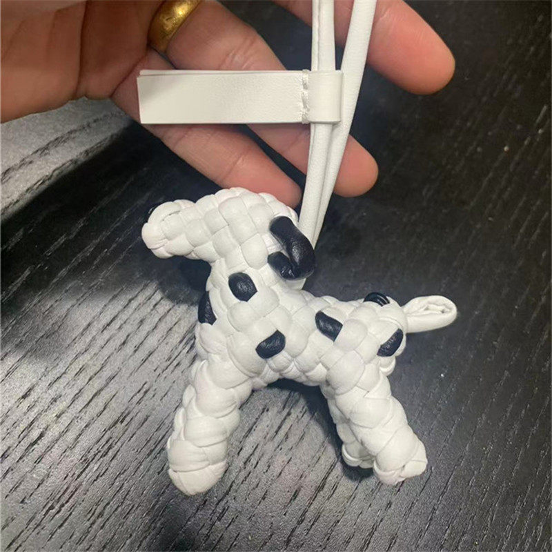 BV编织小狗挂件 | 宠物爱好者必备的高品质钥匙扣🎀🐶-包挂件-淘宝好物网
