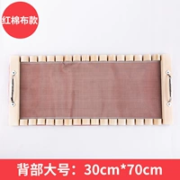 Хлопок и красная ткань на спине