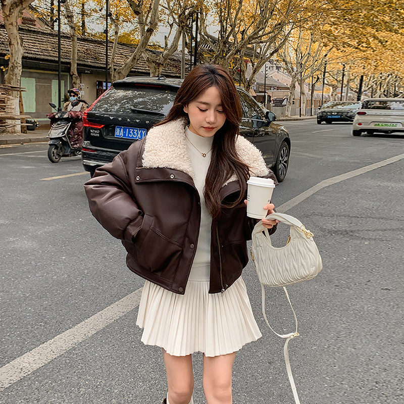 2026冬季爆款！白色小香风皮毛一体加厚羊羔毛外套🧥该怎么选？