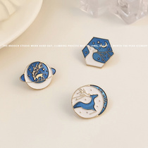 Klein Blue Brooch Elk Roe Deer Starry Sky Blue Metal Badger Small Ornament Design Sensation Small Crowdsourcing Package Accessories Do Nt Pin Women