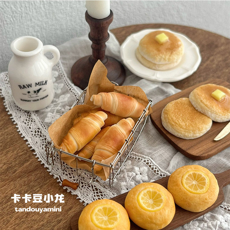 bjd场景道具娃屋 卡卡豆小龙微缩食玩迷你面包舒芙蕾模型6分bjd blythe娃娃屋摆件