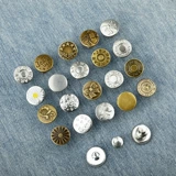 Четырех -летние хранилище более 20 цветов безрассудных ногтей, разборки универсальных кнопок с пряжкой, приклад, брюки, регулировка окружности талии Большие артефакты, небольшие артефакты, бесшовные кнопки