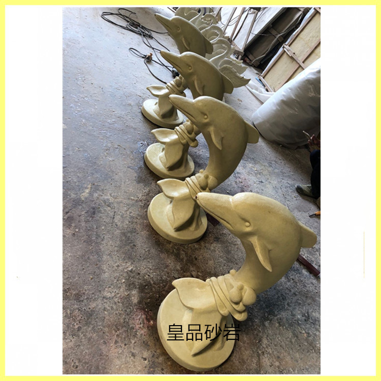 Real Sand Water Spray Dolphin Eurostyle Fountain Outdoor Waterscape Sculpture Glass Fiber Water Jet Manufacturer Direct