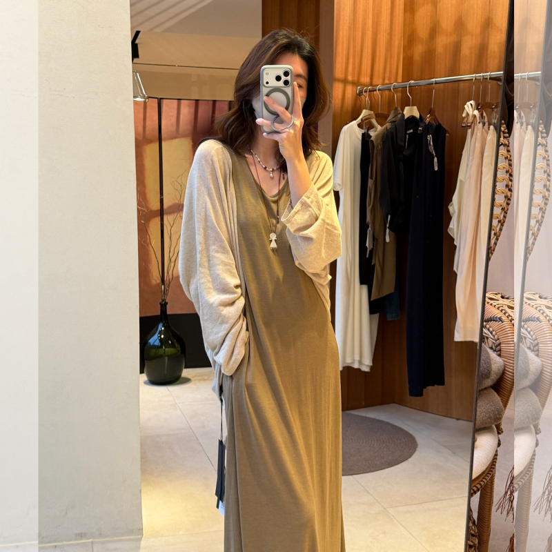 Unchatgris Zhang Ruonan's Same Style Batwing Sleeve Loose, Lightweight, Breathable Knit Cardigan Juneshan Unchatgris Zhang Ruonan's Same Style Batwing Sleeve Loose, Lightweight, Breathable Knit Cardigan Juneshan