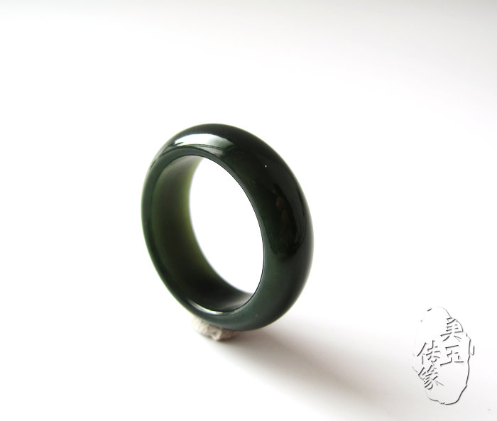 Natural Xinjiang Hetian jade ring Qingyu fine material ring Men's and women's couple tail ring personality