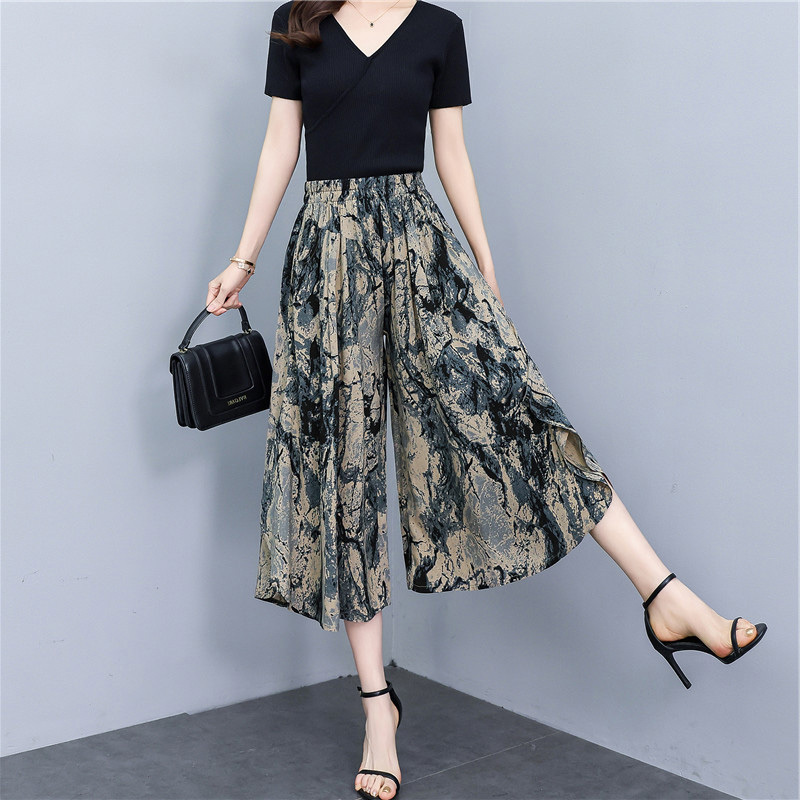 Bohemian Floral Three-Quarter Culottes for Women, Summer European Style, Slimming Cotton Silk High-Waisted Thin Elastic Waist Wide-Leg Pants