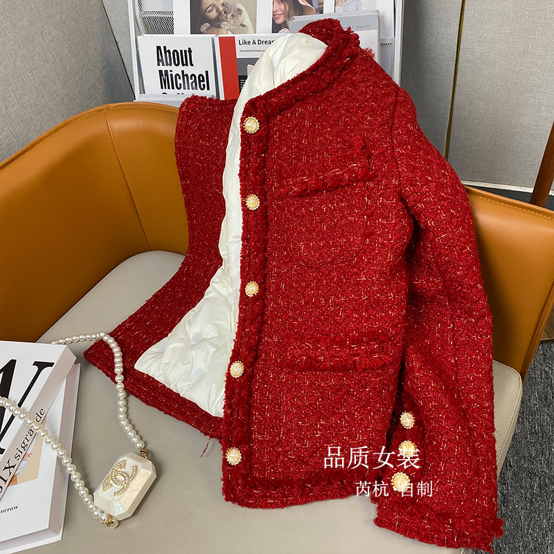 Red Chanel-Style down Jacket for Women, Winter 2026 New Model, High-End French-Style Gold Thread Woven Elegant Wool Coat Red Chanel-Style down Jacket for Women, Winter 2026 New Model, High-End French-Style Gold Thread Woven Elegant Wool Coat
