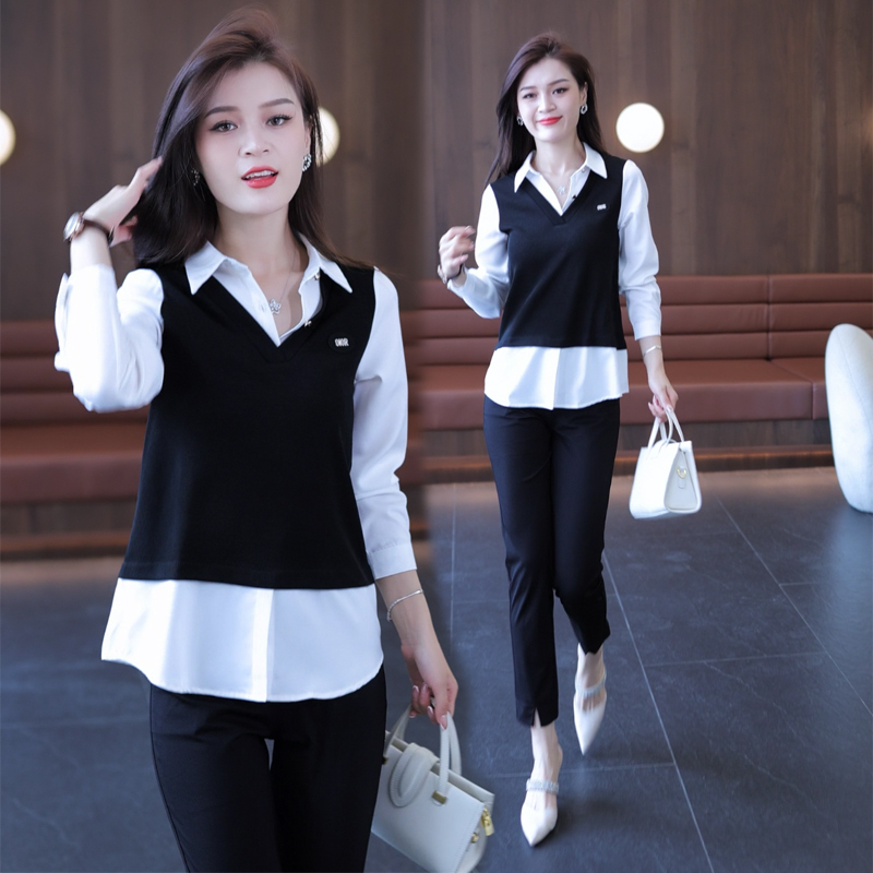Fake Two-Piece Pullover Shirt for Women, Spring and Autumn 2026, Trendy Loose Fit, Tummy-Covering, Unique Design, Long-Sleeved Top