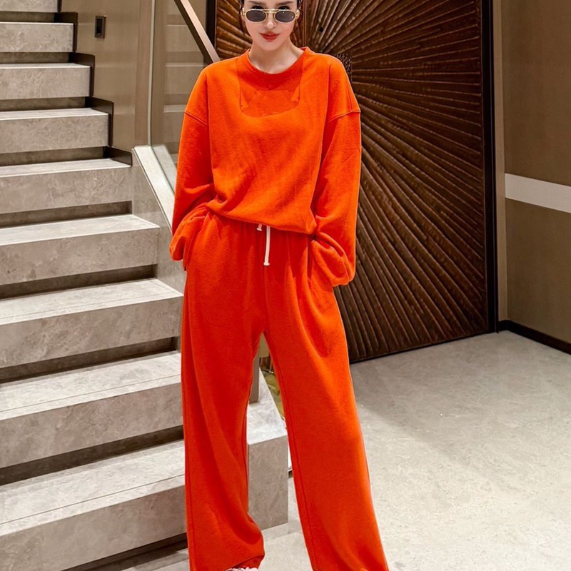 Lazy Style Orange Sweatshirt Set for Women, 2026 Autumn New Slim-Fit Casual Sunset Fashion Two-Piece Set Lazy Style Orange Sweatshirt Set for Women, 2026 Autumn New Slim-Fit Casual Sunset Fashion Two-Piece Set