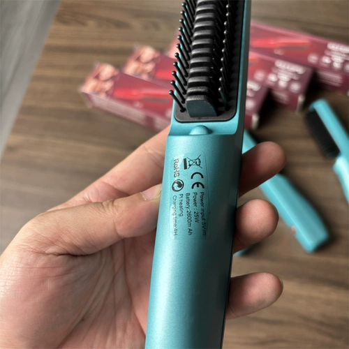 Европейский и американский сингл!Оригинал 269 сейчас 29!Очистите потерю!Волосы вьющиеся артефакт USB зарядка мини -беспроводная прямая расческа для волос