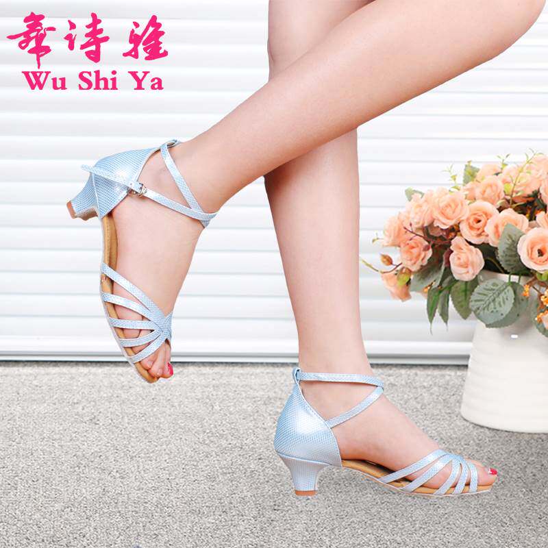  Latin Dance Shoes Children Girls Dance Shoes Elementary School Kids Big Children With Latin Shoes Young Kids Flat Heel Black Soft Bottom