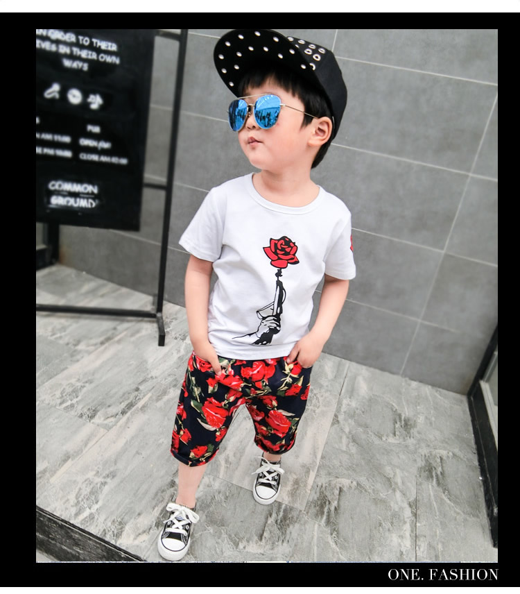 Quần áo trẻ em mùa hè Phiên bản Hàn Quốc 2018 bé trai mới set đồ ngắn tay hai mảnh 3-5 tuổi 2-4 bé mùa hè thủy triều quần áo trẻ em nam