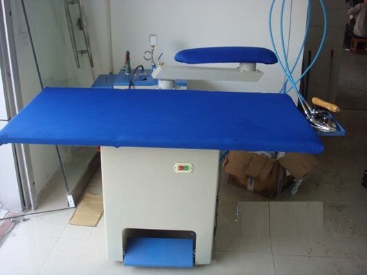 Self-suction wind ironing table 1 4 m 1400D ironing table clothing factory ironing table