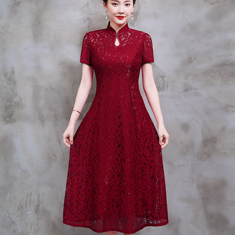 Ao Dai lace mother dress wedding banquet cheongsam retro improvement noble wedding dress happy mother-in-law cheongsam dress long summer