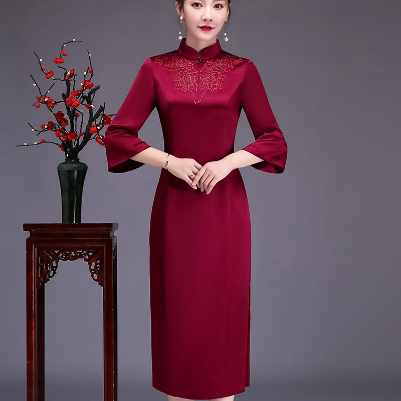 Acetate satin mother dress wedding banquet cheongsam dress noble improved diamond mother wedding dress wine red happy mother-in-law cheongsam