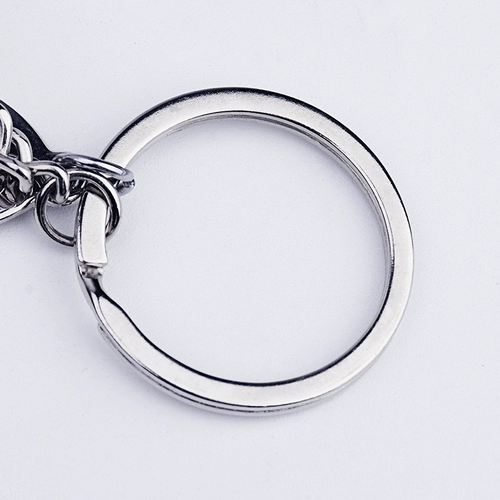 Реалистичный шлем, брелок, подвеска подходит для мужчин и женщин, простой и элегантный дизайн, подарок на день рождения