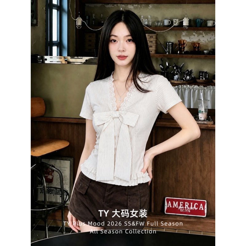 Plus-Size Korean-Style Basic Fine-Striped Lace Bow Slim-Fit Short-Sleeve Shirt That Accentuates the Waistline and Makes You Look Slimmer, Suitable for Slightly Plump Figures