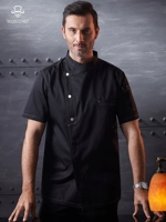 Черная футболка, короткий рукав