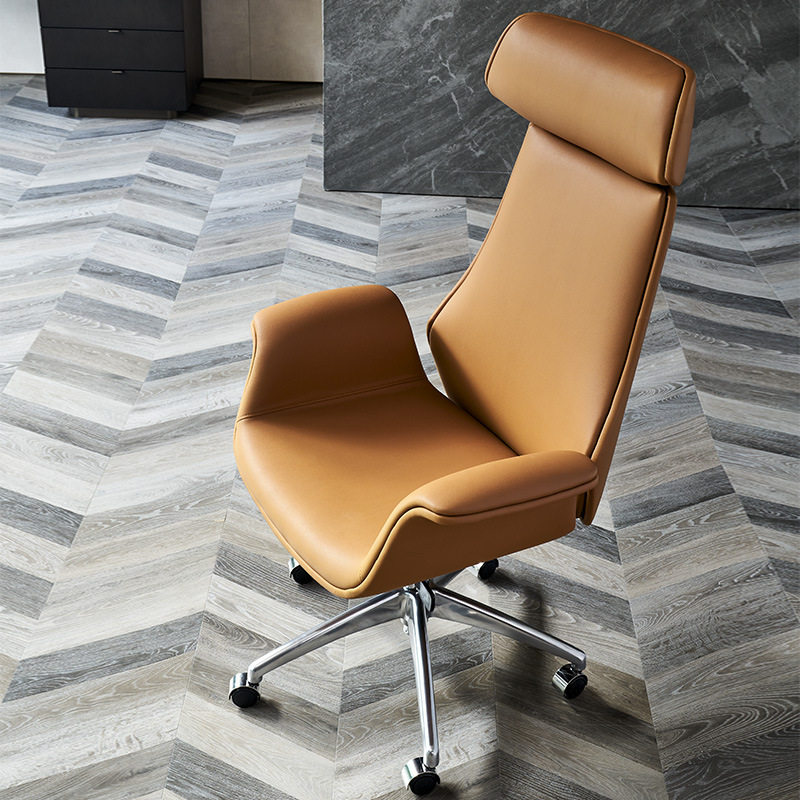 Minimalist office chair Bull Leather Boss Chair Large Class Chair Genuine Leather Lounge Chair Subnetting Red Live Swivel Chair Home Computer Chair