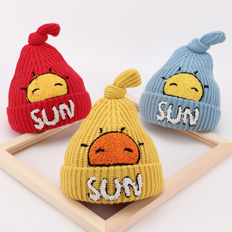 Baby hat autumn and winter infants cute super cute boys and girls baby knitted hat winter cotton lining children's woolen hat