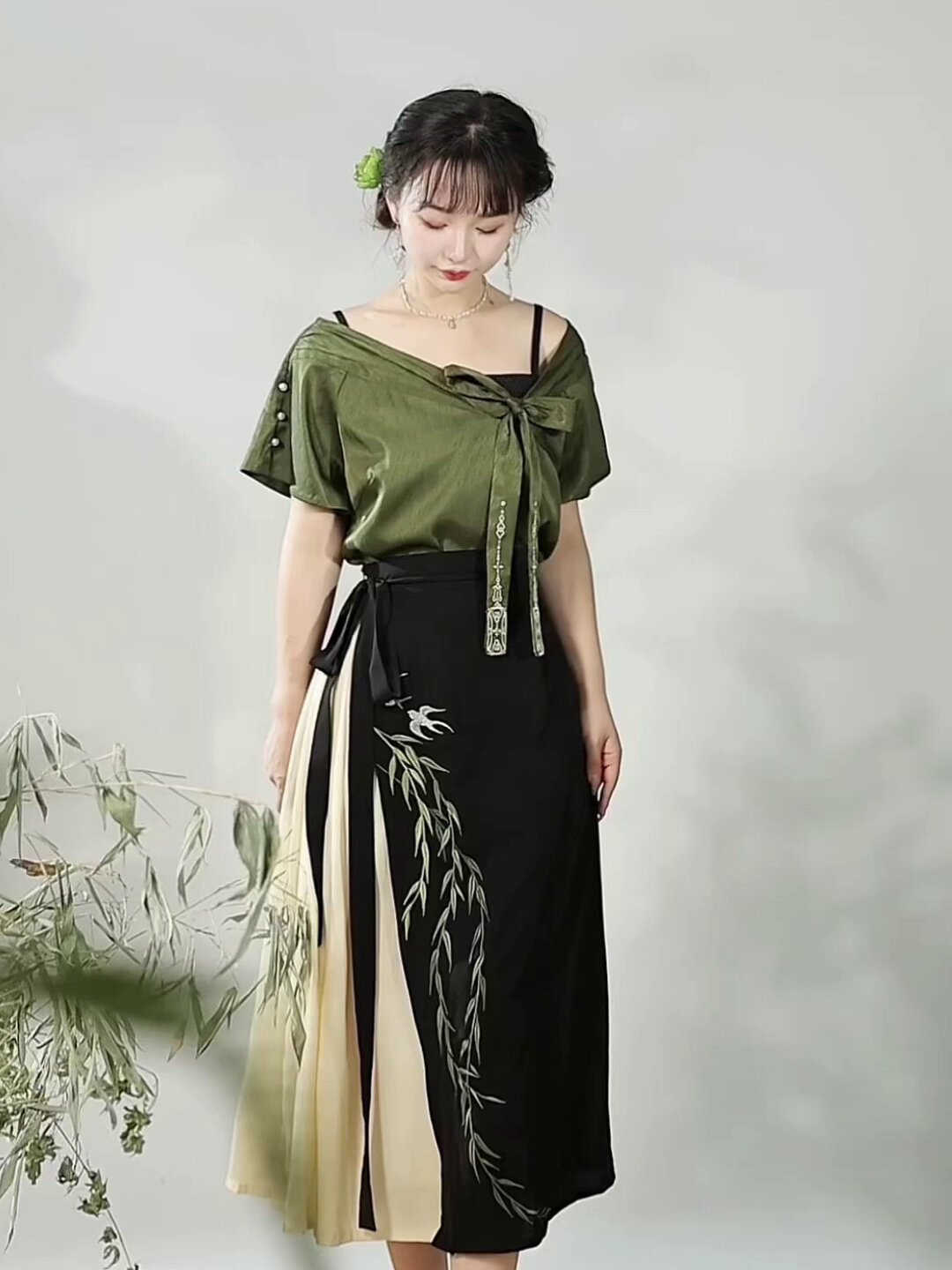倚梦阁柳绿国风改良汉元素套装,解锁东方森女感_古风_淘宝游戏网