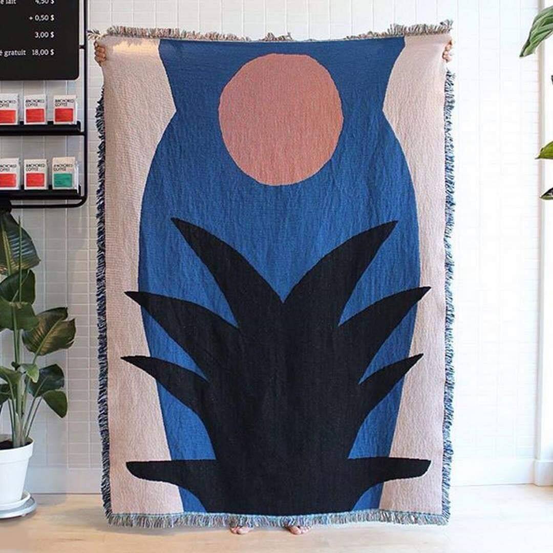 Dongbai Creative Sunrise Leisure Blanket Sofa Blanket Cotton Thread Knit Tapestry Travel Blanket Living Room Background Decoration Blanket