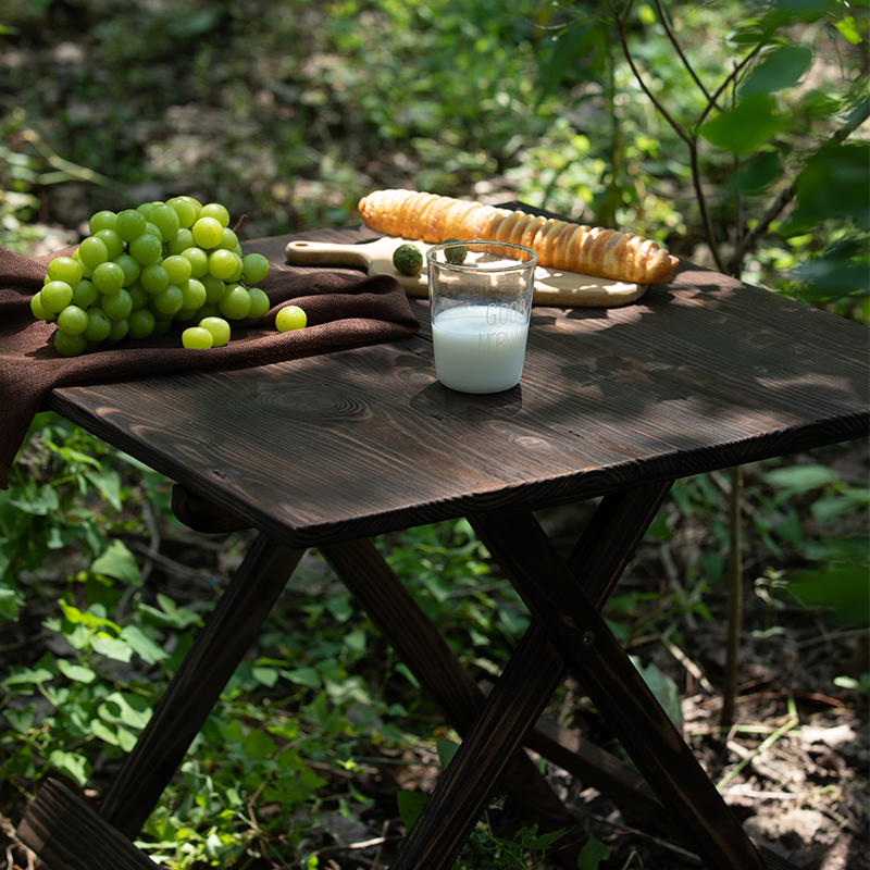 Photo retro solid wood old wooden planks made of old folding tables Rectangular Round Photography Beauty Food Ancient Wind Jewelry Pendulum objects Background board Catering art Wind net Red Dark Tone shooting Scene props