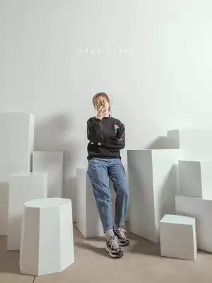 Geometric Booth shooting props photography geometric white cube wooden pier square large cube photo studio photo studio live window background ornaments high and low floor display cabinet clothing shoe shop table