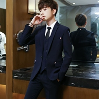 Штаны, ремень, галстук, галстук-бабочка