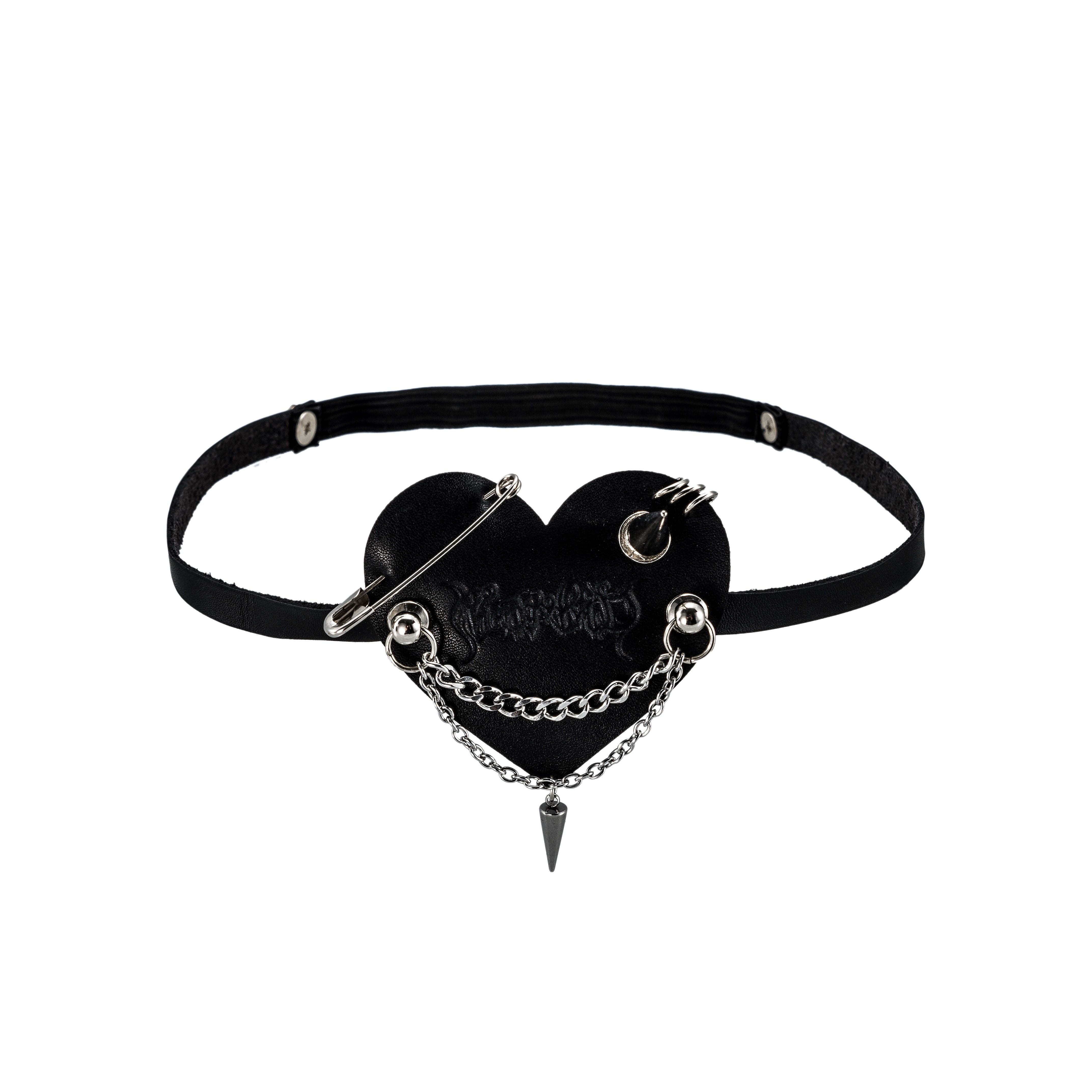 MORBID Original Jewelry Eye Mask with Heart-Shaped Rivets, Chain, Leather, Japanese Anime Style, Chuunibyou (Middle School Syndrome) and Yandere (Yandere) Cosplay