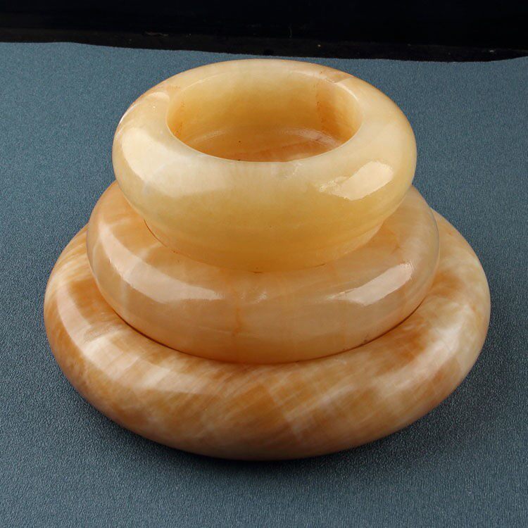 Natural Rice Yellow Jade Jade Jade Household Large Cigarette Ash Trays Fashion On-board Cigarette Ash Trays Special Cigarette Ash Trays