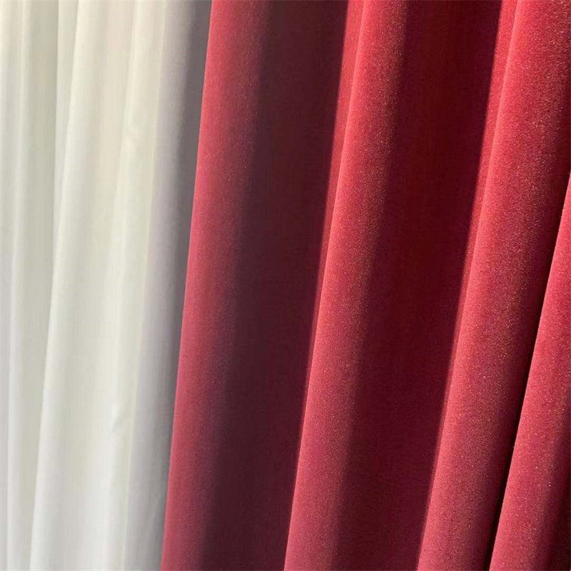 The curtains of the jade and the