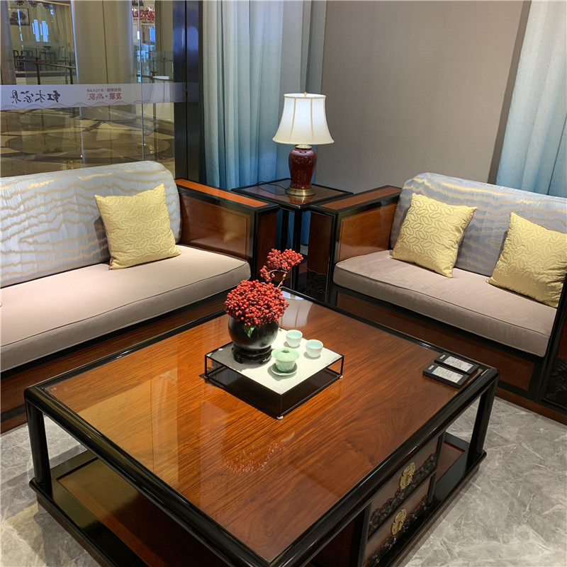 The Friends are Home Grand Fruit Purple Honolulu (Pterocarpus macarocarpus) Four sets of Shanaja sofas