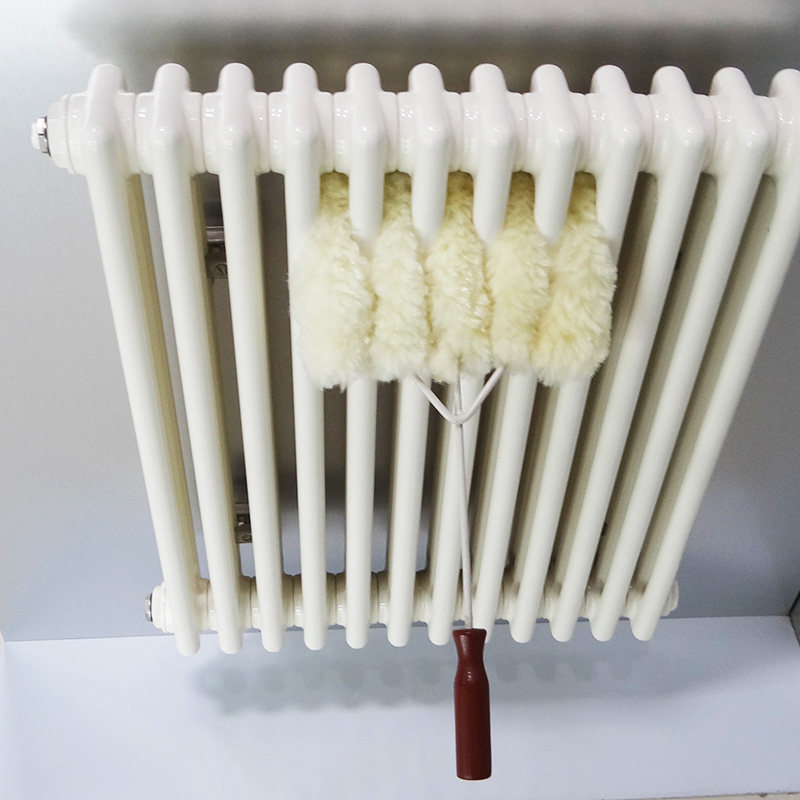Sender radiator three-post steel radiator Household heating Wall hanging radiator Heating cleaning brush