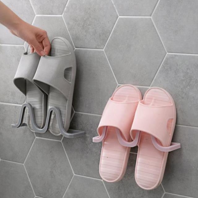 Wall-mounted slipper hanging rack free of punch creative bathroom Makeup Room Adhesive Hook Shoes No Mark-No Gel Dorm Room