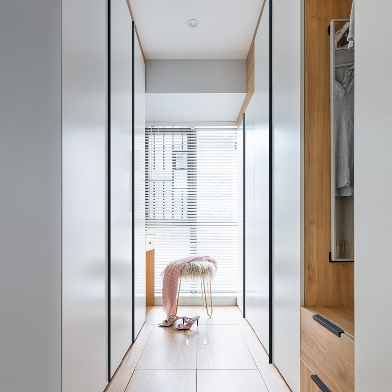 Customized whole body wardrobe door invisible handle extended black hole-free handle hidden concealed high-end light luxury super long