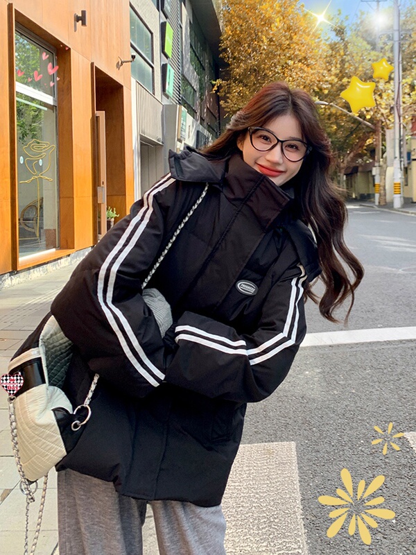 Black Hooded down Jacket for Women, 2025 Winter New Style, College Style, Mid-Length, Thickened, Northeast Cotton Coat