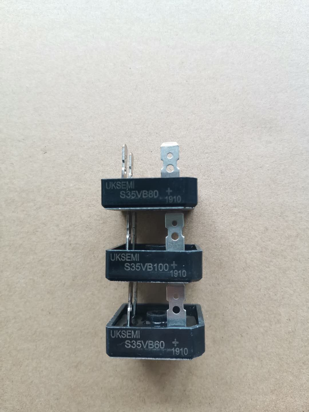 Rectification S15VB60 S15VB60 S35VB100 S35VB100 S25VB80 S25VB80 S15VB80 S15VB80