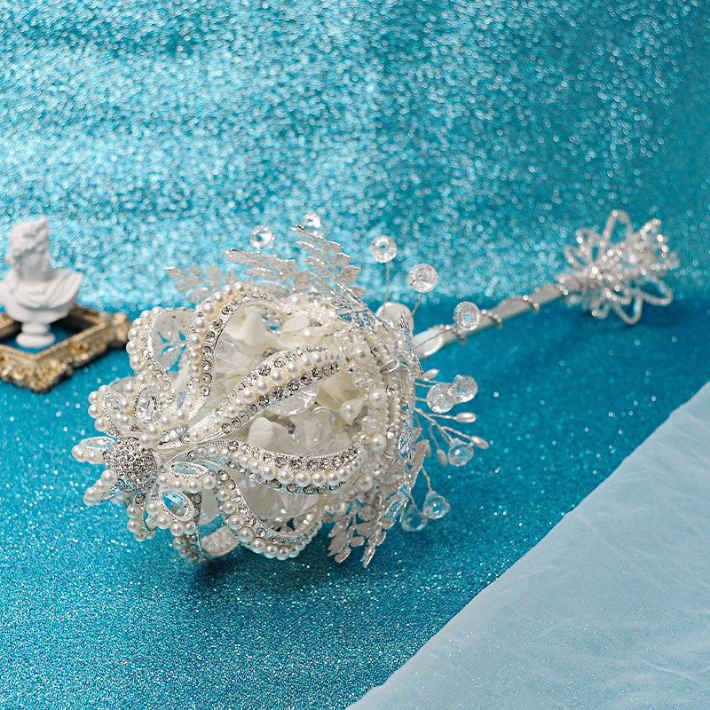 Korean-style high-end wedding props custom hands with flower brides married European-style silver crown scepter cane