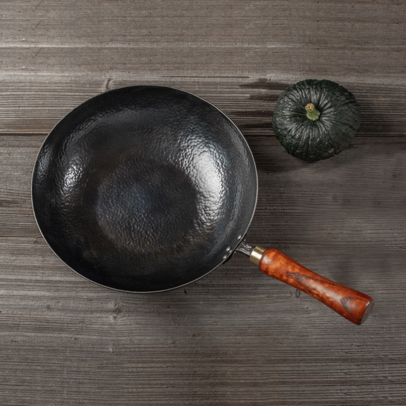 Iron baby stainless steel flat-bottomed wok Iron baby iron pot hand-forged pure iron pot Uncoated non-stick pan frying pan
