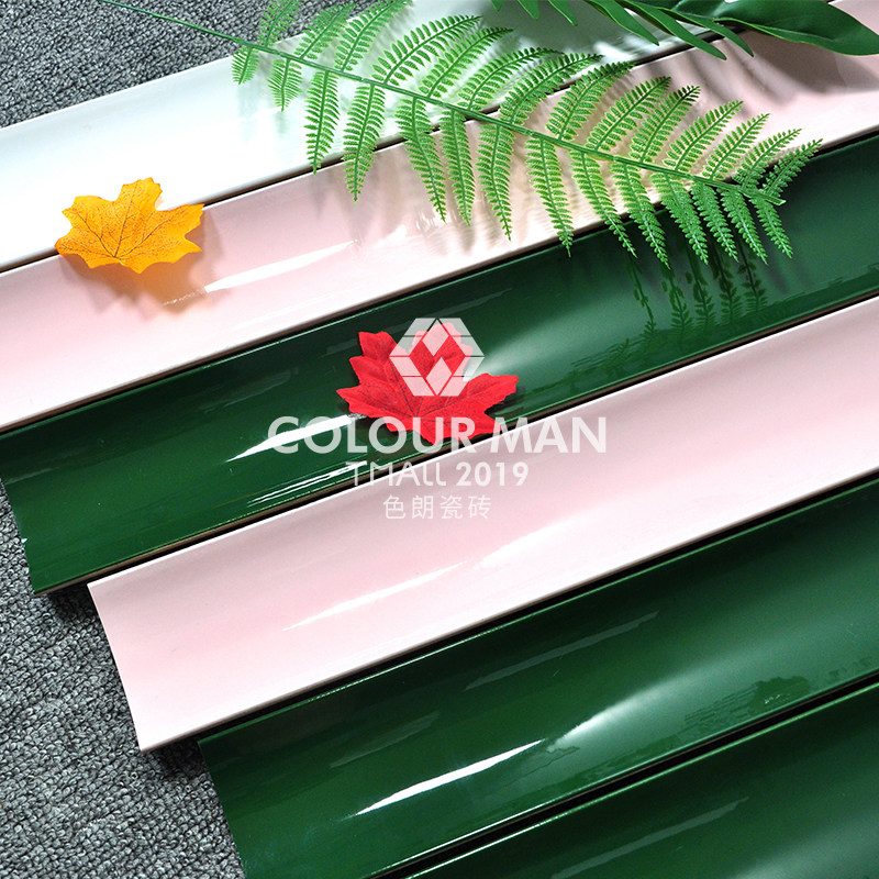 Selang net red bar restaurant dark green arc decoration yin and yang corner waist line background wall of homestay milk tea shop