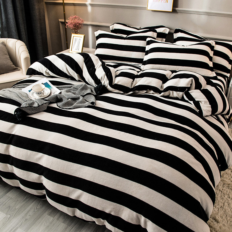 Winter is set four pieces of winter plush bed black and white milk cow with double-sided wool cover plus thickness three pieces